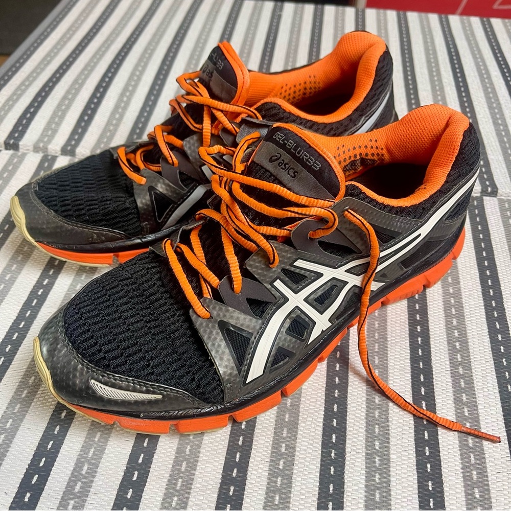 ASICS Men's Black and Orange Gel-Burst Athletic Shoes